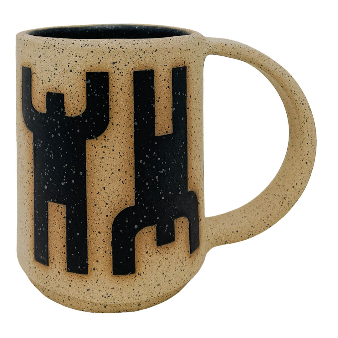 12 onzas. Taza - Líneas Redondeadas - Negro