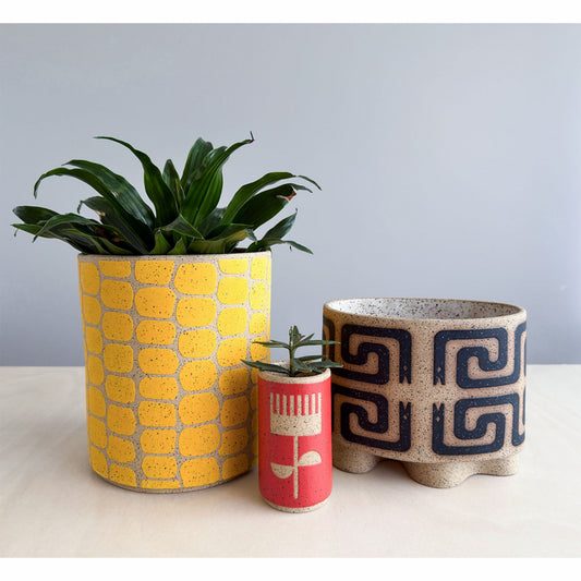 Medium Vessel - Corn - Matte Yellow